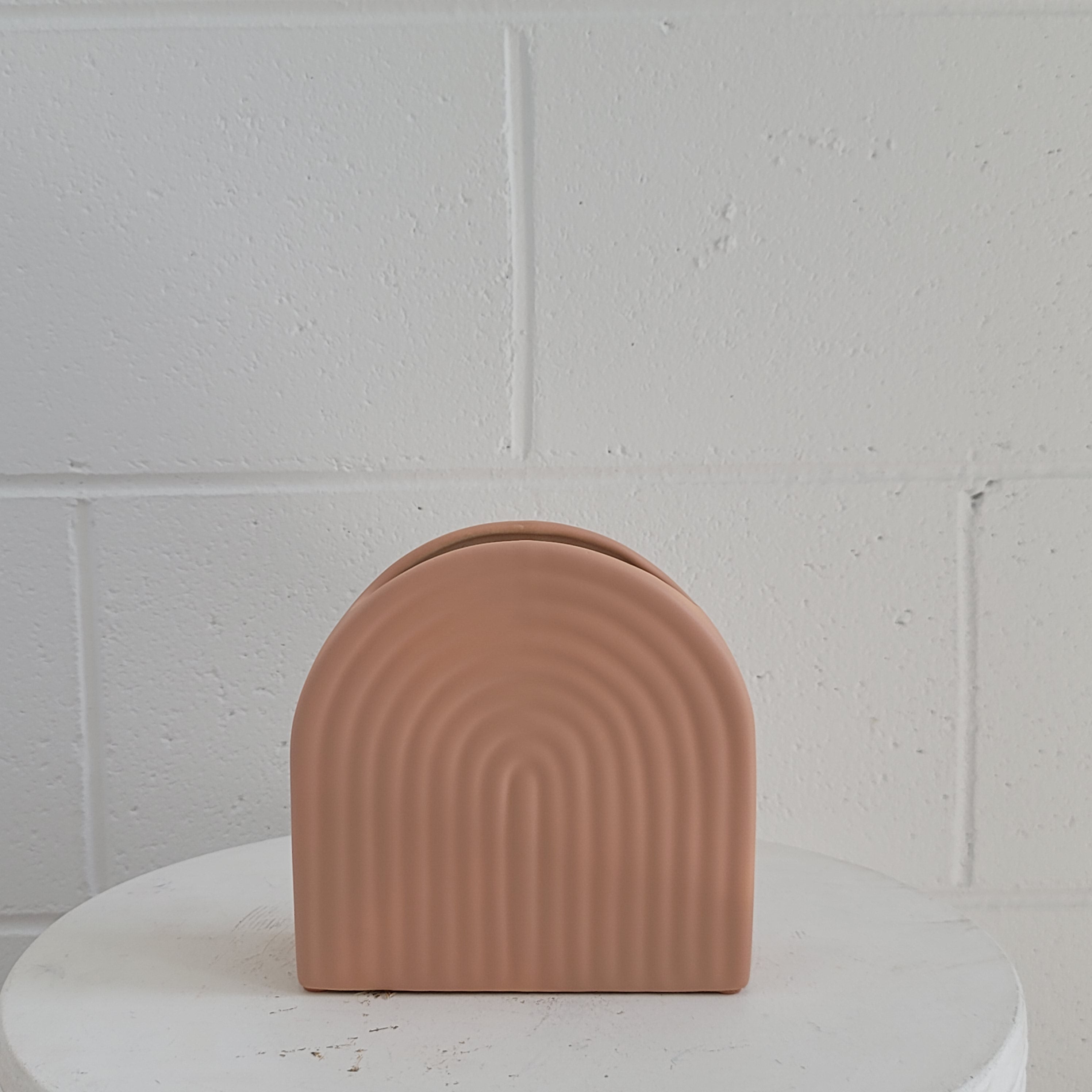 Arch Vase - Brown